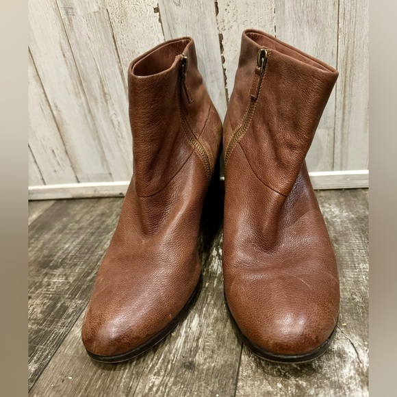 Cole Haan Nike Air carmel color leather ankle boots size 9b - Picture 2 of 8